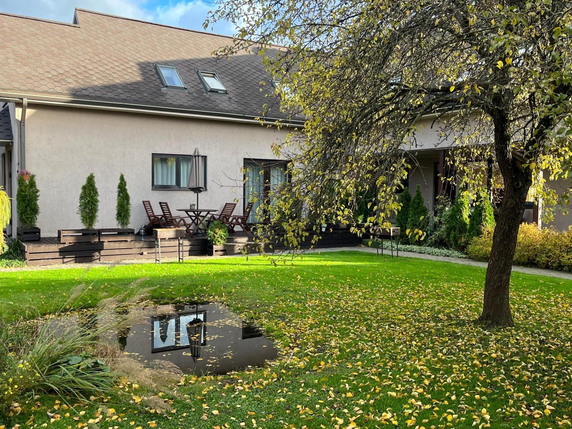 Family House Apartments Salacgrīva Exterior foto